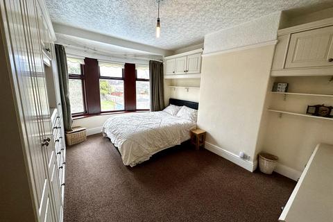 104 Colcot Road, Barry, CF62 8UH