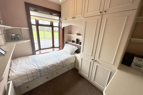 104 Colcot Road, Barry, CF62 8UH