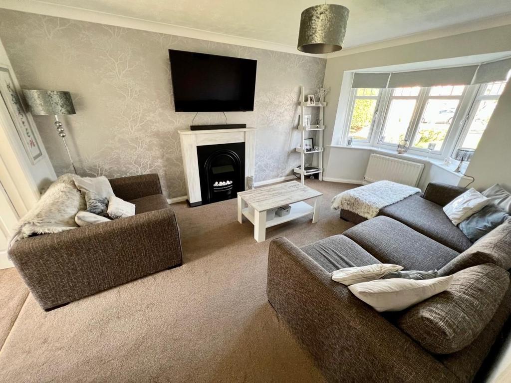 Whernside Crescent, Ingleby Barwick 4 bed house £250,000