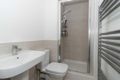 8 Kilham Way, Ferring, Worthing, BN12 6FJ