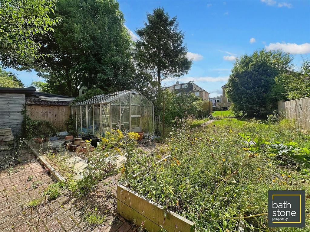 Hansford Square, Bath 3 bed semidetached house £540,000