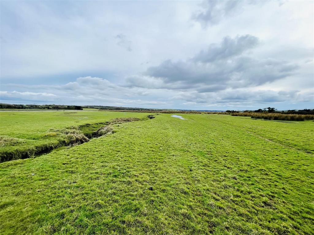 Llangennech, Nr Llanelli Land for sale £550,000