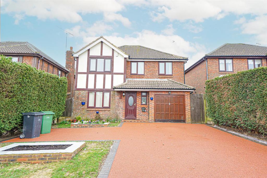 Hillside Road, Hastings 4 bed detached house for sale £465,000