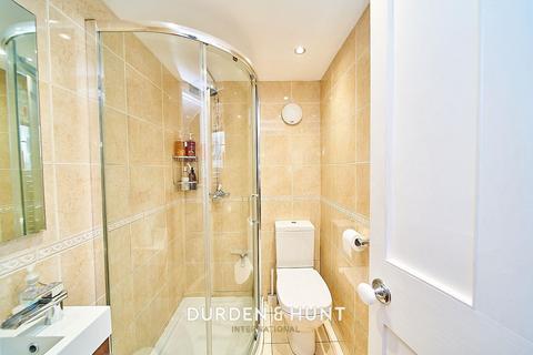 31 The Uplands, Loughton, IG10 1NQ