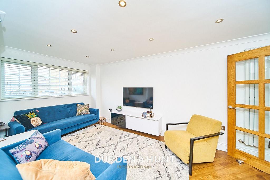 Houses For Sale Genas Close Barkingside at Carl Ford blog