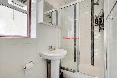 7 Hogarth Gardens, Hounslow, TW5 0QS
