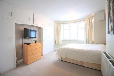 29 Sutton Hall Road, Hounslow, TW5 0PX