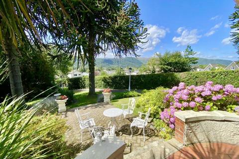 5 bedroom detached bungalow for sale, Abergele Road, Llanrwst