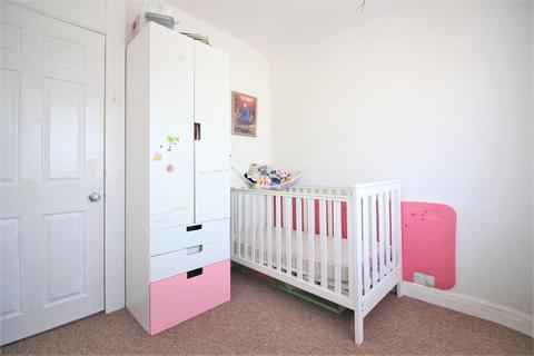 22 Dunbar Close, Hayes, UB4 0DF