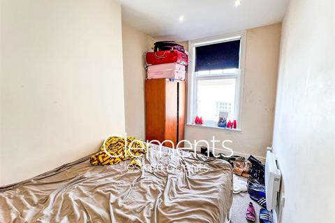 2 bedroom flat for sale, High Street, Hemel Hempstead HP1