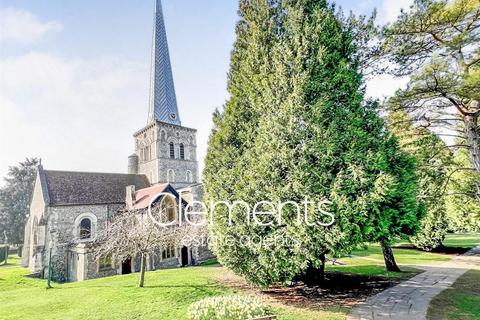 undefined, High Street, Hemel Hempstead HP1