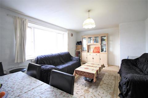 33 Harlech Gardens, Hounslow, TW5 9PR