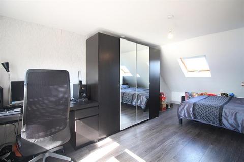 9 Adelaide Road, Hounslow, TW5 9AG