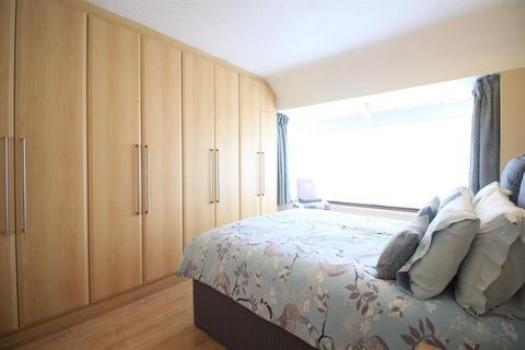 9 Adelaide Road, Hounslow, TW5 9AG