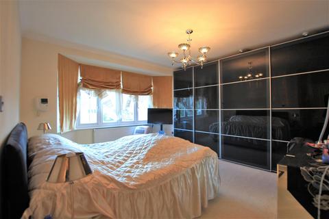 35 Shelley Crescent, Hounslow, TW5 9BQ