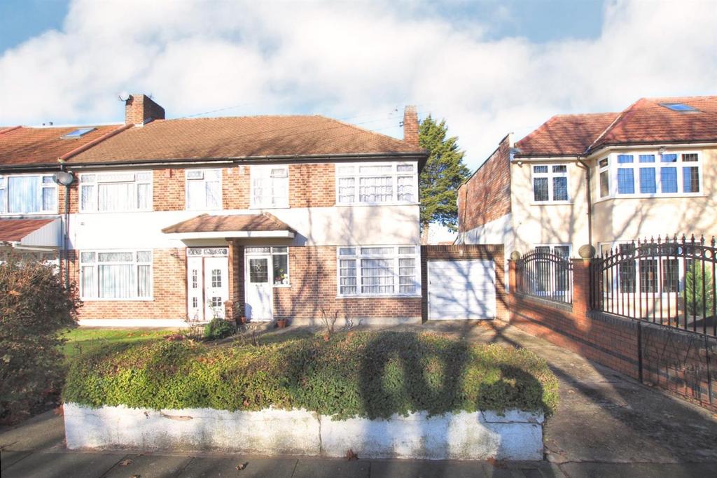 Fern Lane, Heston TW5 3 bed end of terrace house for sale £625,000