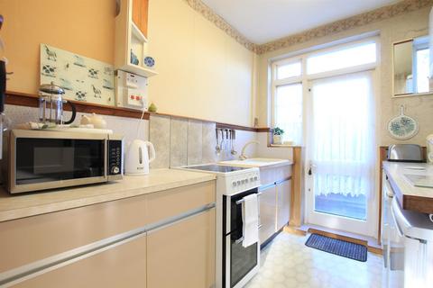 56 Fern Lane, Hounslow, TW5 0HJ