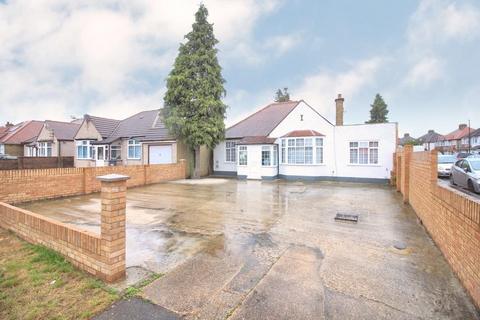 61 Upper Sutton Lane, Hounslow, TW5 0QA