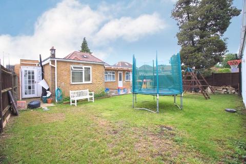 61 Upper Sutton Lane, Hounslow, TW5 0QA
