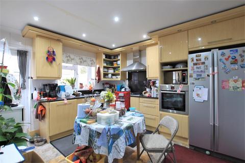 187 Brabazon Road, Hounslow, TW5 9LW