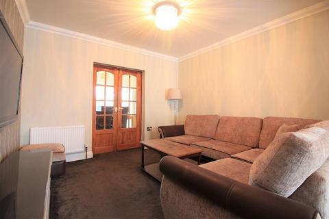 42 Browning Way, Hounslow, TW5 9BE
