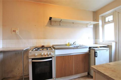 32 Sark Close, Hounslow, TW5 0PZ