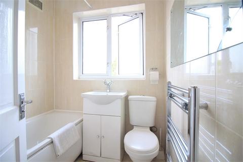 37 Wentworth Road, Southall, UB2 5TT