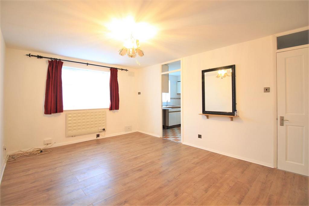 Old Park Mews, Heston TW5 2 bed apartment £275,000