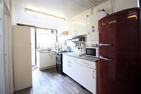 10 Gordon Road, Southall, UB2 5QE