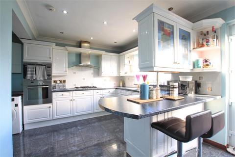 239 Brabazon Road, Hounslow, TW5 9LW