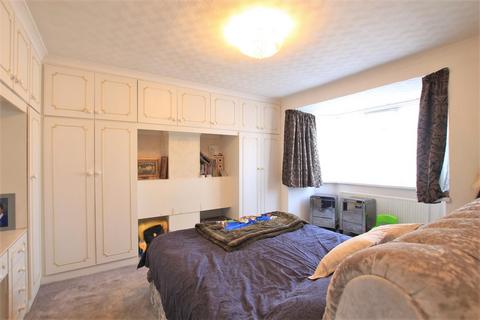 239 Brabazon Road, Hounslow, TW5 9LW