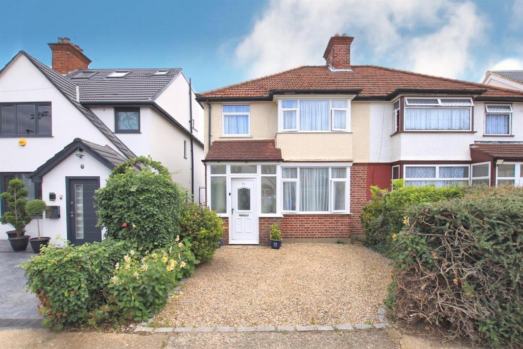 Heston Avenue, Heston TW5 3 bed semidetached house £540,000