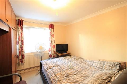 26 Memorial Close, Hounslow, TW5 0LN