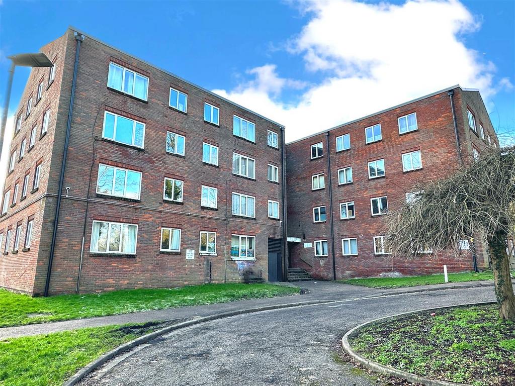 Leighton Buzzard Road, Hemel Hempstead HP1 2 bed apartment for sale £
