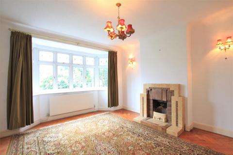 9 Burns Way, Hounslow, TW5 9BL