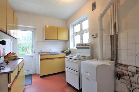 9 Burns Way, Hounslow, TW5 9BL