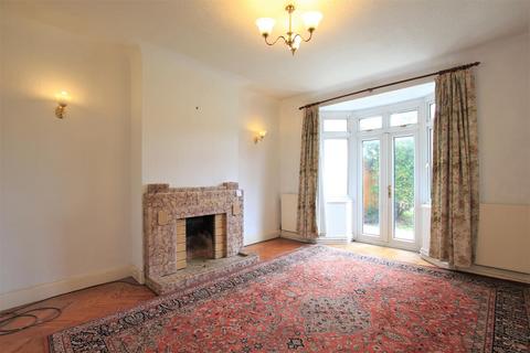 9 Burns Way, Hounslow, TW5 9BL