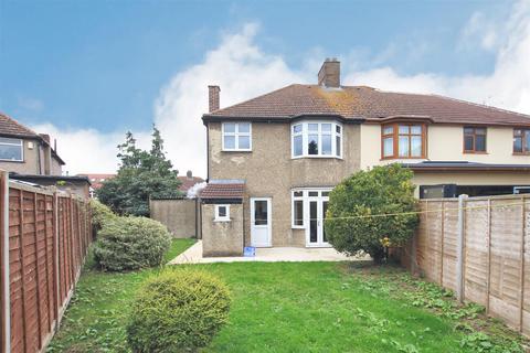 9 Burns Way, Hounslow, TW5 9BL