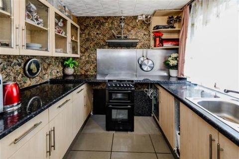 135 Harlech Gardens, Hounslow, TW5 9PT