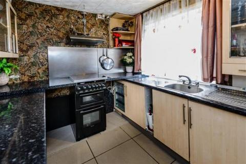 135 Harlech Gardens, Hounslow, TW5 9PT