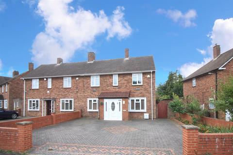 191 Ringway, Southall, UB2 5SU