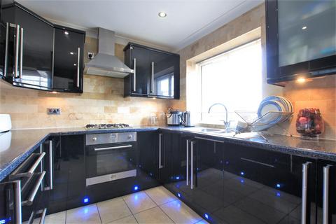 35 Harlech Gardens, Hounslow, TW5 9PR