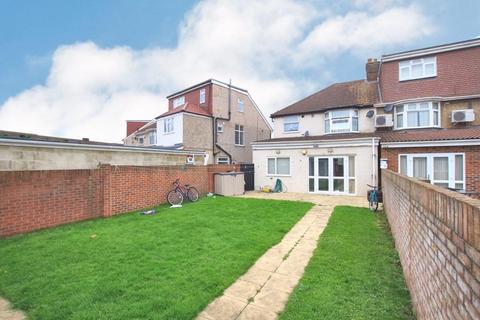 31 Shelley Crescent, Hounslow, TW5 9BQ