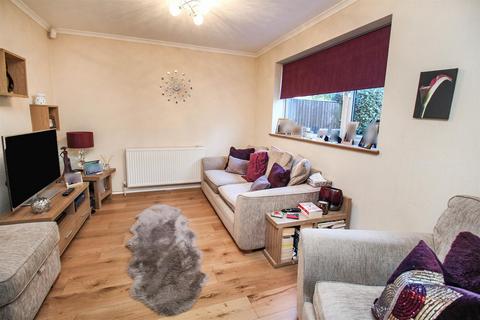 3 bedroom end of terrace house for sale - Knoll Green, Hemel Hempstead HP2