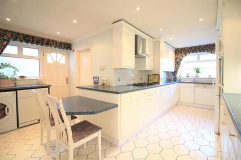 9 Stour Avenue, Southall, UB2 4HL