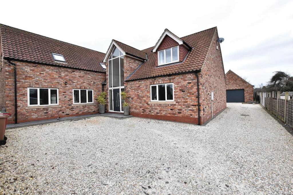 Old Brumby Street, Scunthorpe, Brigg 5 bed detached house for sale £