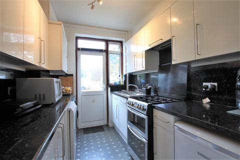 54 Fern Lane, Hounslow, TW5 0HJ