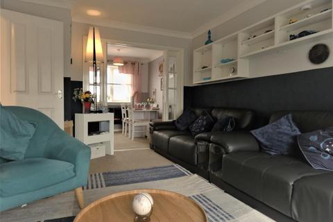 40 Ifield Way, Gravesend, DA12 5UJ