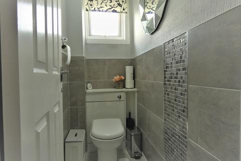 40 Ifield Way, Gravesend, DA12 5UJ