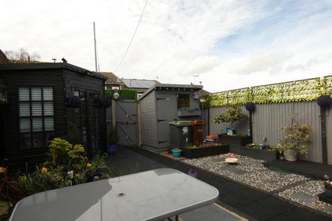 40 Ifield Way, Gravesend, DA12 5UJ